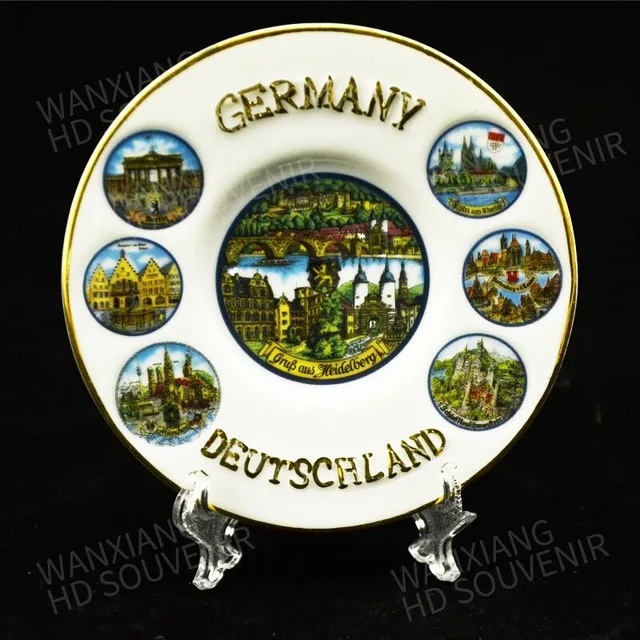 Souvenir plate