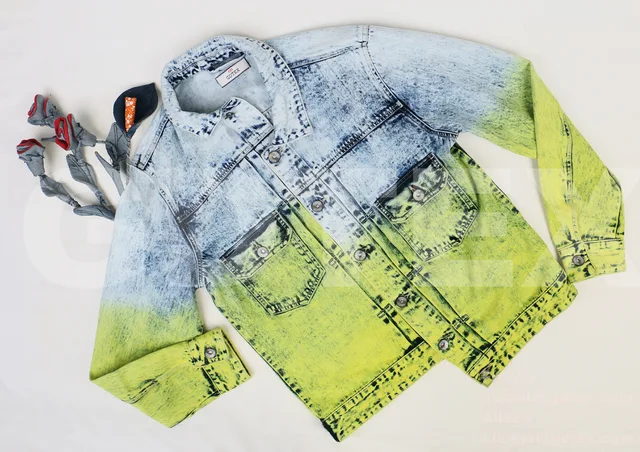 100% Cotton Heavy Washed(Snow Wash+Dip Dyed) Men Denim Jacket