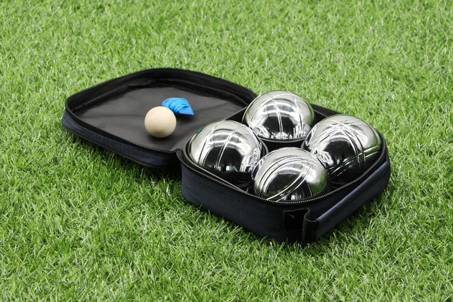 Boules set