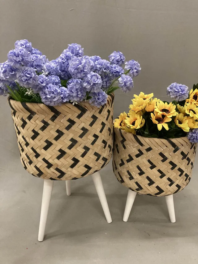 Baboom basket with feet