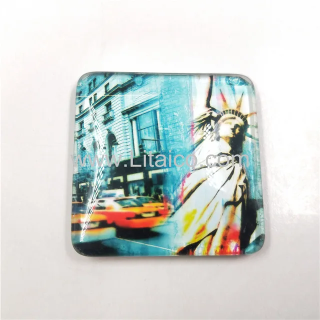 Statue of liberty glass refrigerator magnet