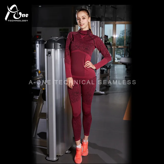 Lady sports set with hoody