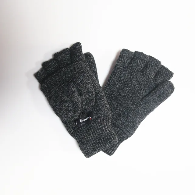Knitted Glove