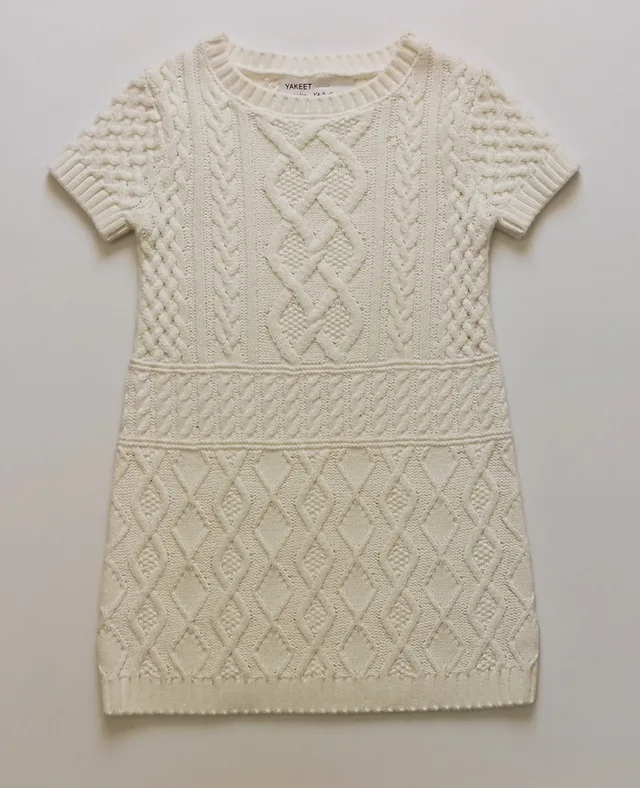 Girl's sweater