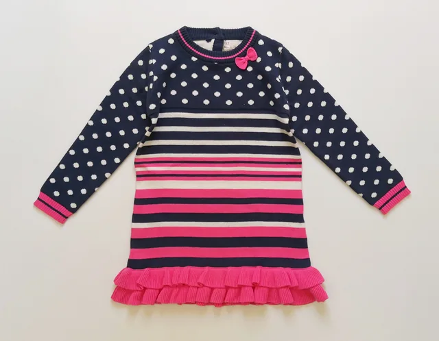Girl's sweater