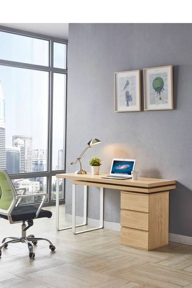 Computer desk