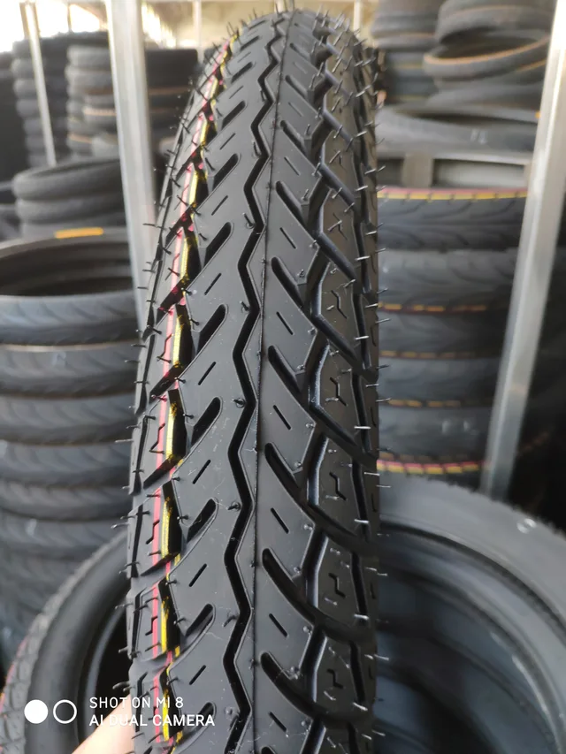 Motorcycle tire