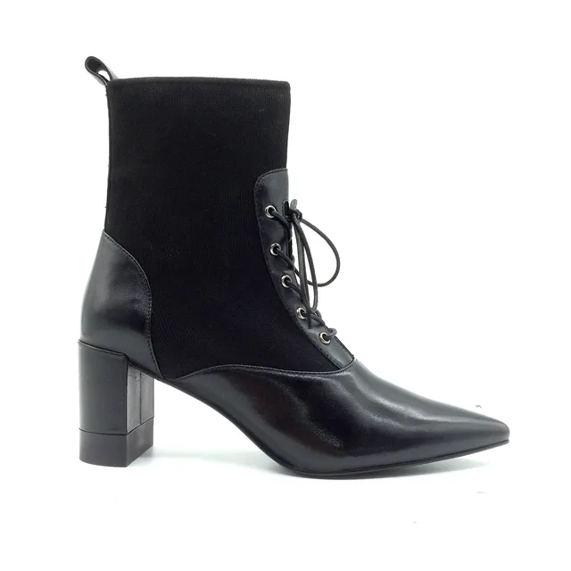 Fashion lady leather boot