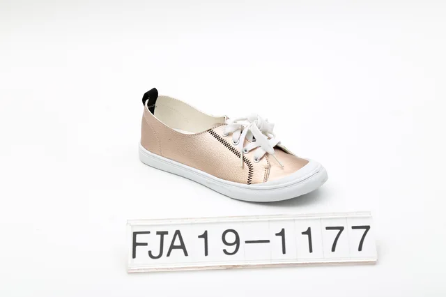 Canvas shoes vulcanized shoes cemented shoes