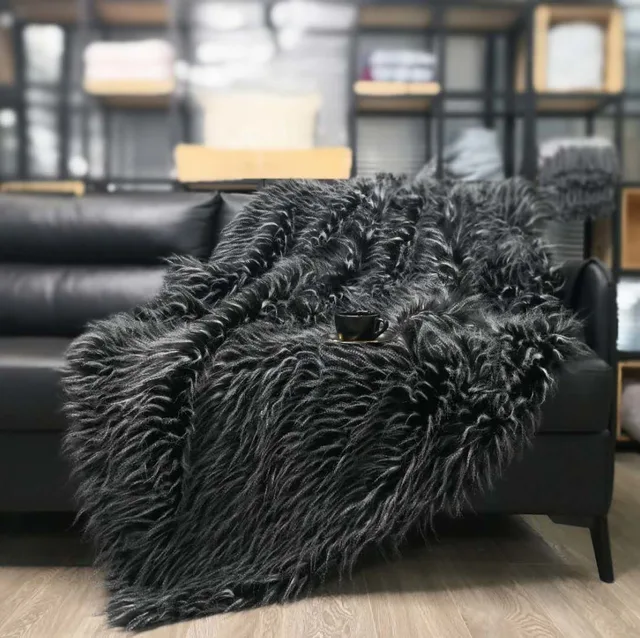Decosy Decosy Faux Feather Throw Blanket(Black Version)