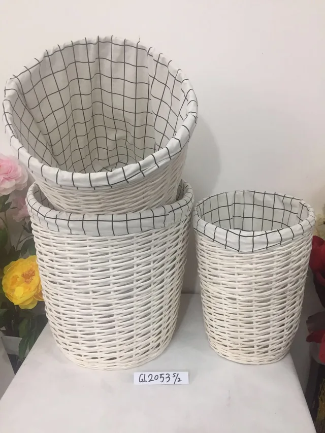 Storage basket