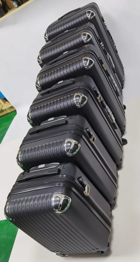 Sdk Luggage ,suitcase .