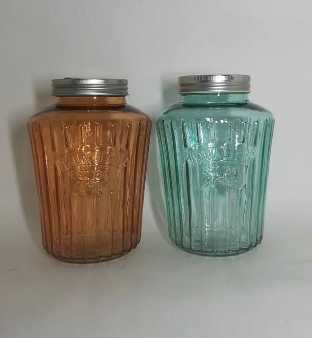 Glass jar