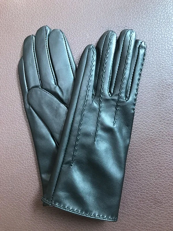 Basic leather gloves