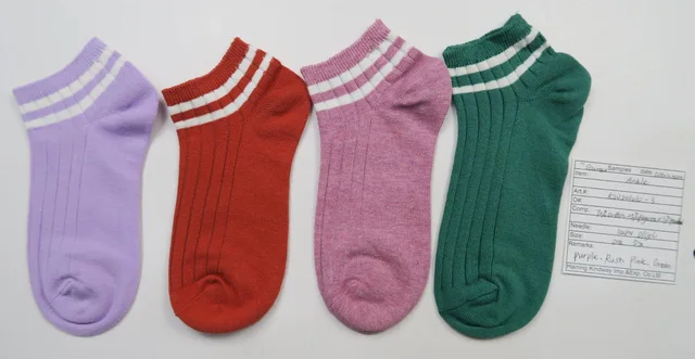 Women sneaker