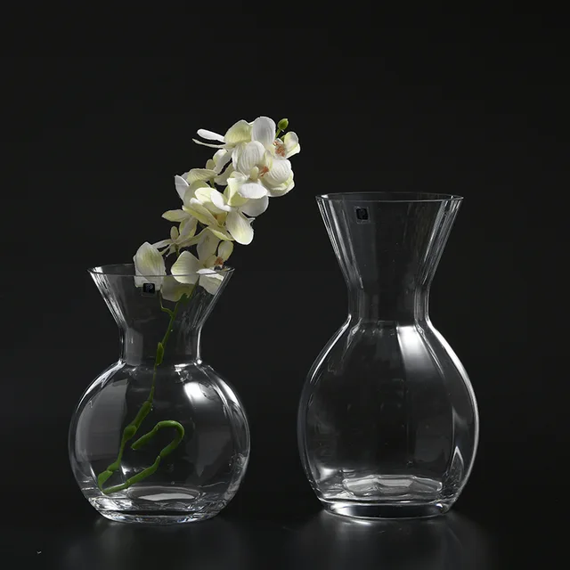 Glass vase