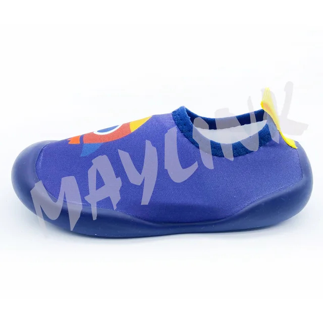Kid's aqua shoe 457
