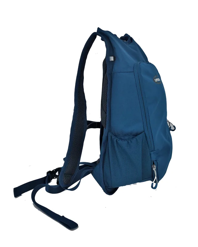 Large capacity hydration pack