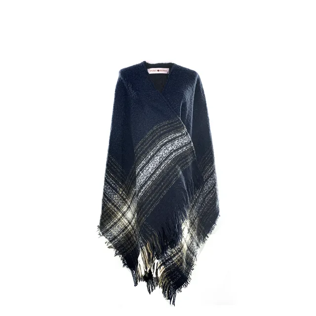 Lady's poncho