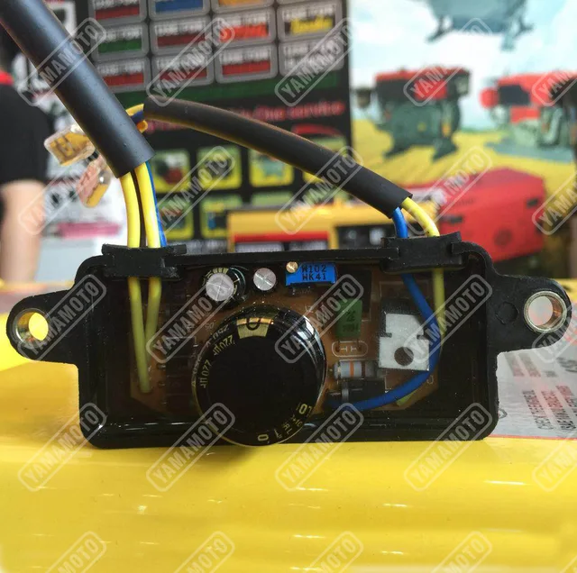 YAMAMOTO_EC2500_AVR_Plastic (Square Type) Crystal Series