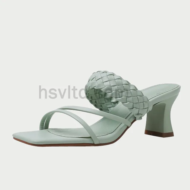 Mid heel sandal