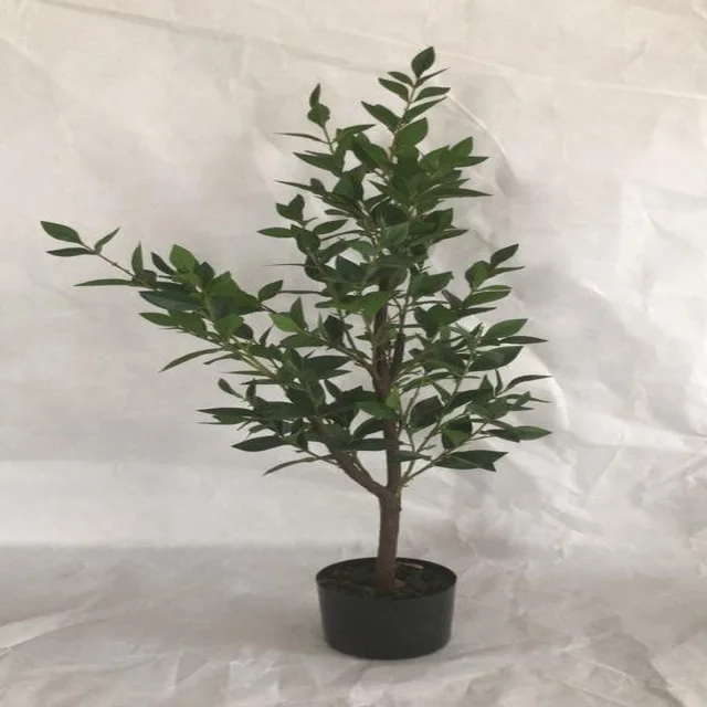 D-1090-18 Artificial Laurel Tree