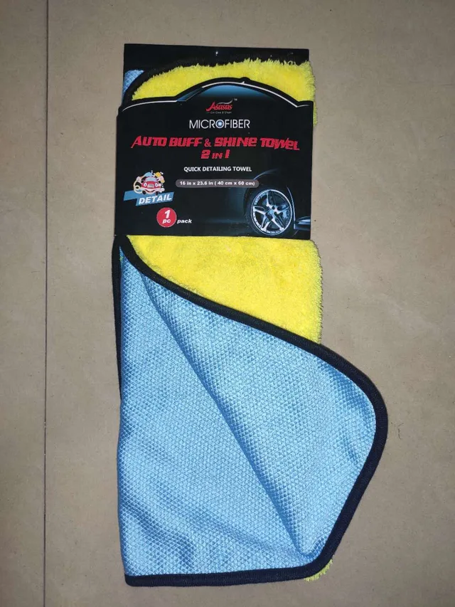 Icrofibre dry towel for car cleaning
