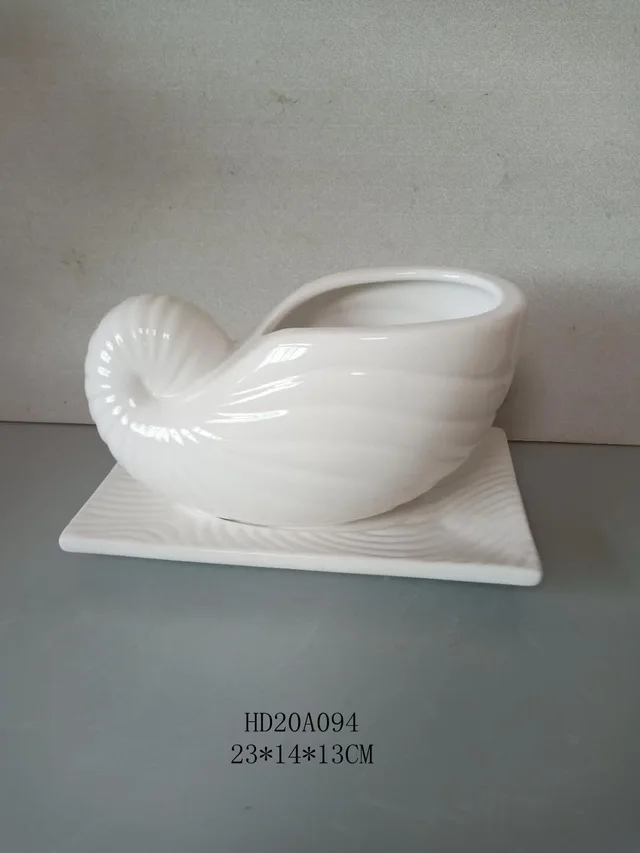 White colour trumpet shell ceramic pot