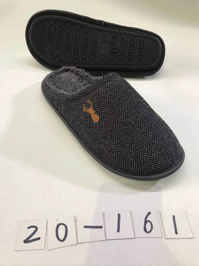 Men slipper
