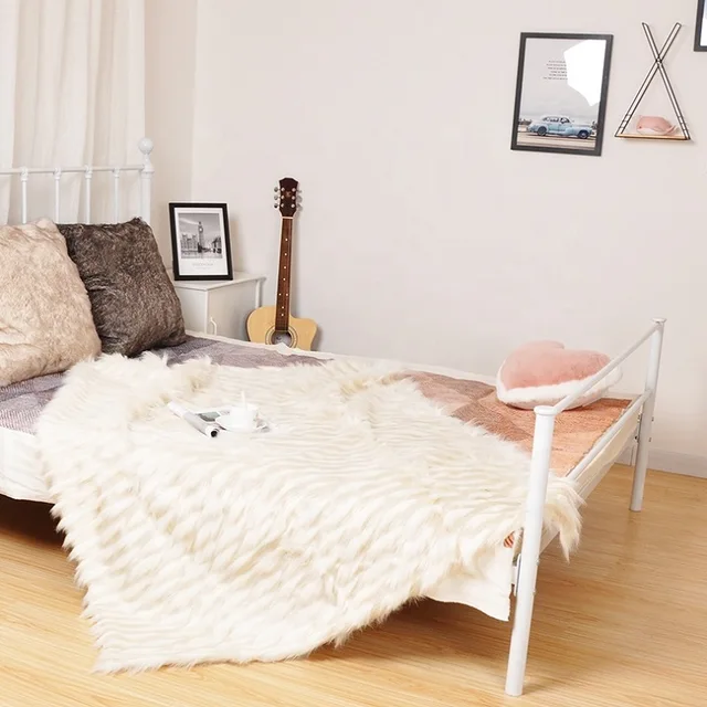 New Arrival faux fur blanket throw customized artificial fur throws blankets with peacock design Soft faux fur blankets throws
