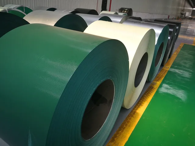 Manufacturer 0.12-4.0mm PPGI PPGL color coated Sheet Plate Prepainted Galvanized Steel Coil