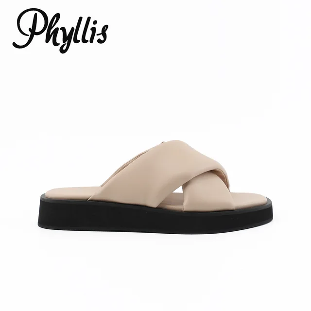 Fashion Flat