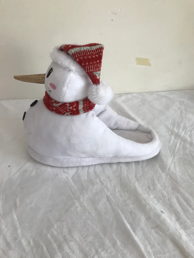 Animal plush slippers