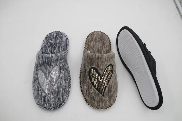 Ladies slipper