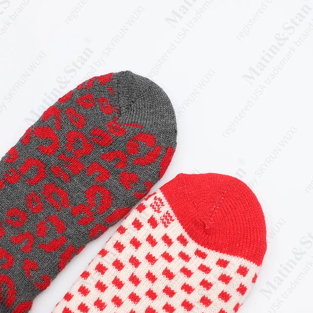 High Quality Ladies Double Layer Jacquard Design Socks For Happy Christmas