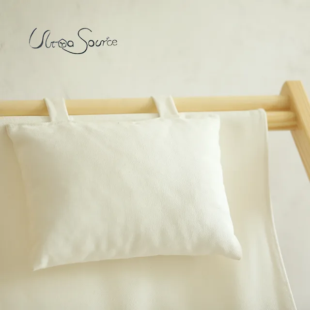 Canvas beach pillow