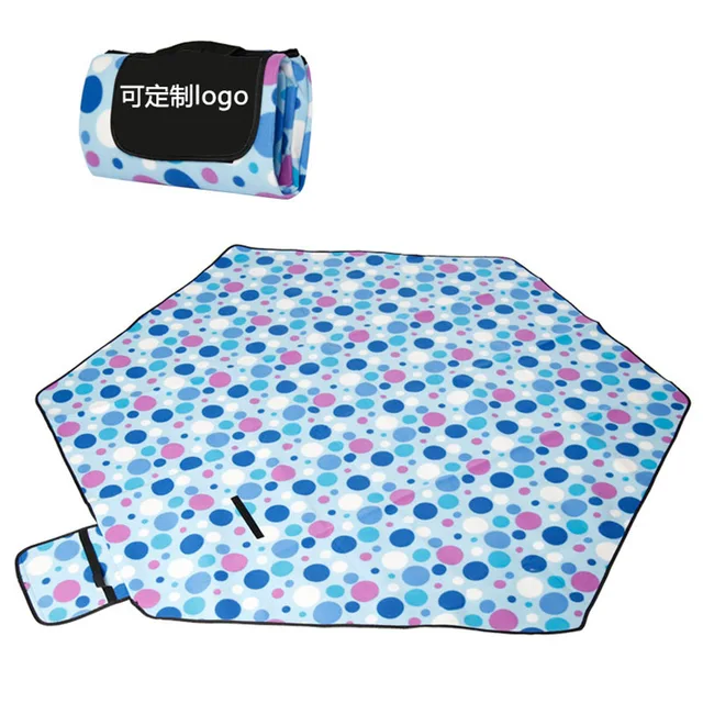 Hexagonal picnic blanket