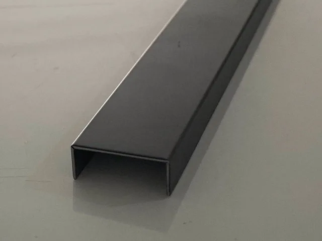 Stainless Steel Tile Trim Slis-B