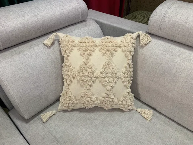 Cushion/Cushion Cover/Pillow/Pillow Shell