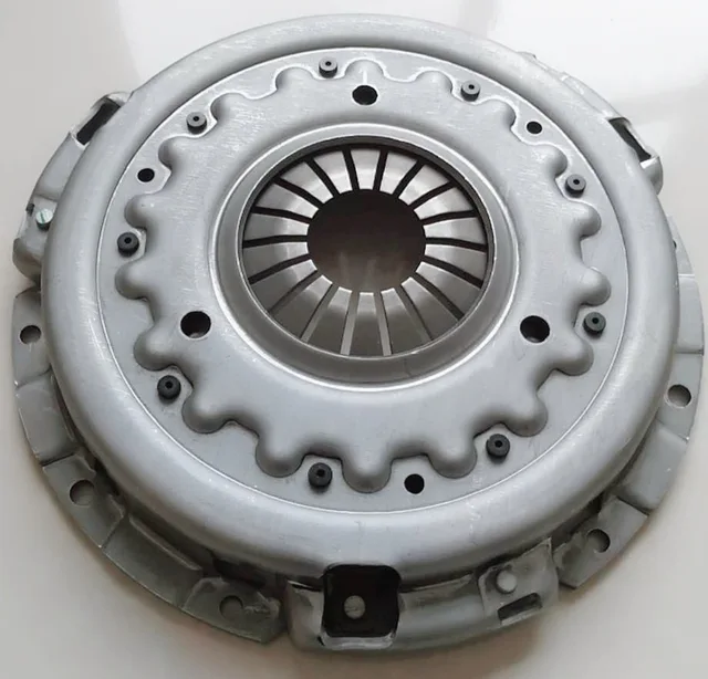 Clutch kit Комплект сцепления Kit De Embrague Used for TOYOTA HILUX REVO