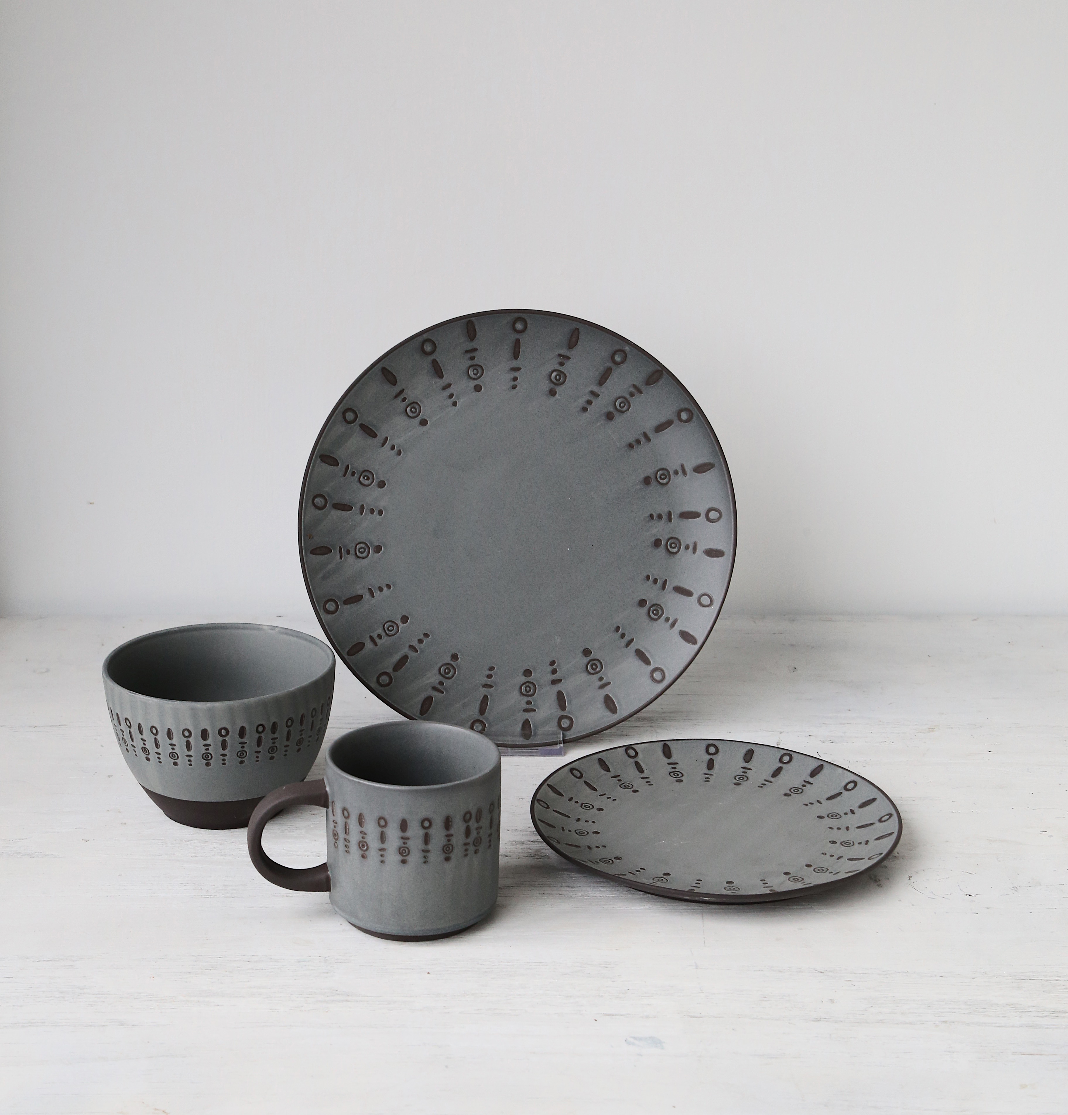 Bowls, plates, dishes, mugs, ceramic tableware, household utensils, kitchen ceramic tableware
