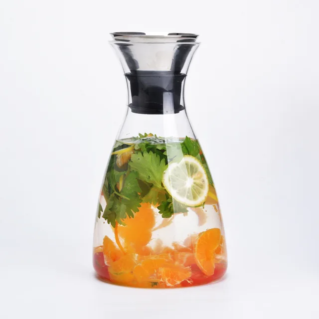 50 Ounces Borosilicate Glass Carafe with Lid