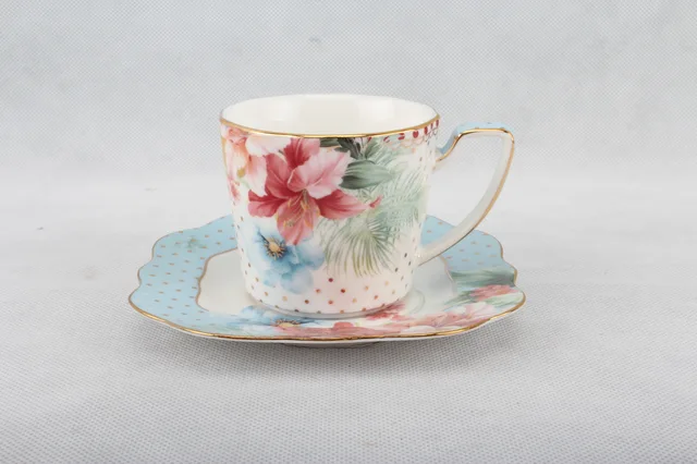 Cups&saucers
