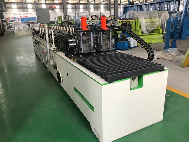 Metal Rolling shutter door forming machine
