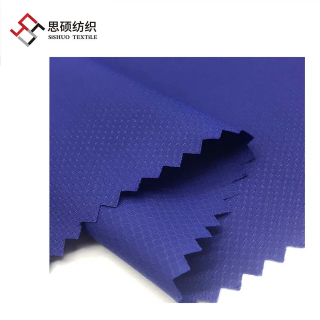 Diamond-type lattice ripstop fabric for jacket down coat
