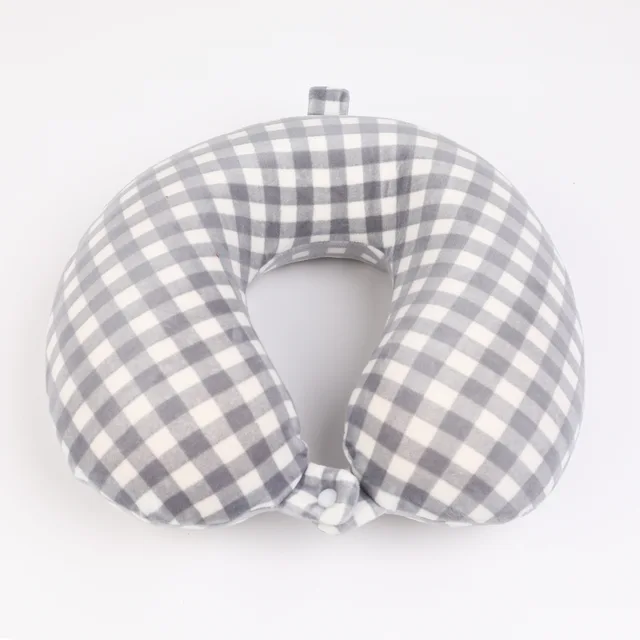 Travelling pillow