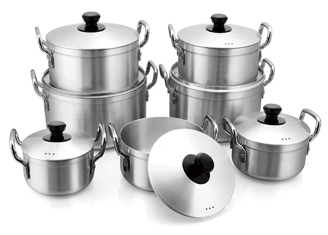 Aluminum cooking pot