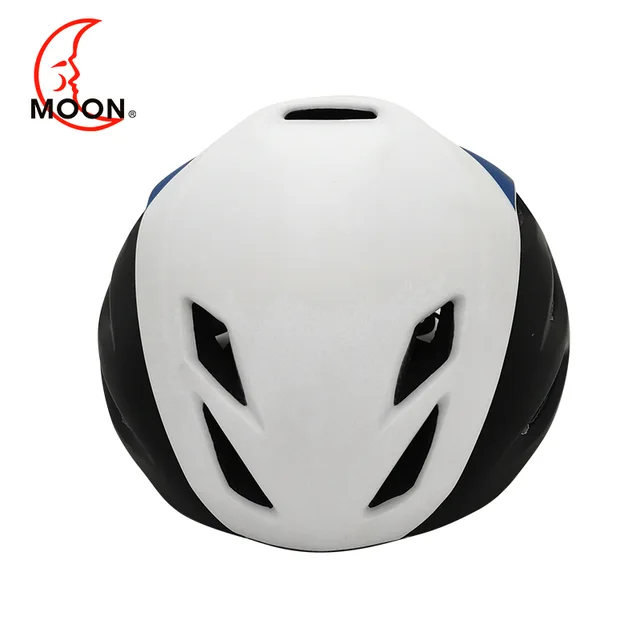 Adult bicycle helmet