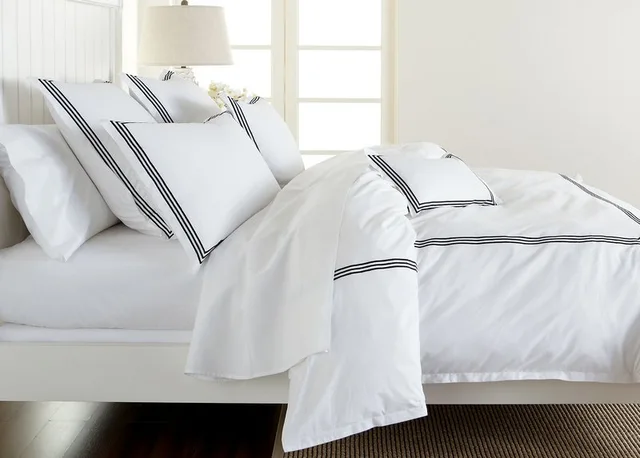 100%cotton 300tc 3 Line Stripe Embroidery Hotel Dvet Duvet Cover Set
