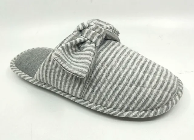 Ladies slippers